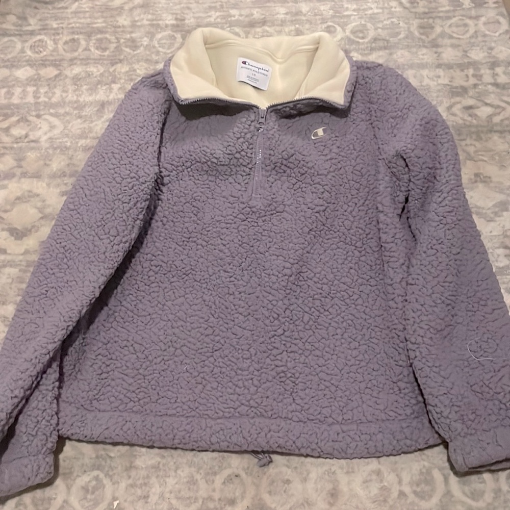 Large Champion Pullover